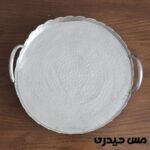 سینی مس سفید قلع شده گرد دسته و پایه دار دست ساز طرح ترمه