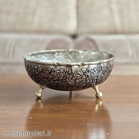 ظرف آجیل خوری کروم لوکس مدل ایلیا ( 3 پایه کوتاه )